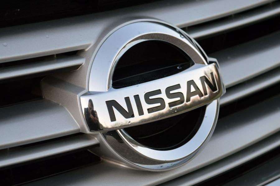  Nissan Sentra 2013 года  (фото 34 из 74)